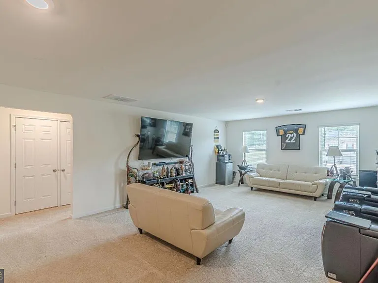 367 Noblewood Dr — Photo 20