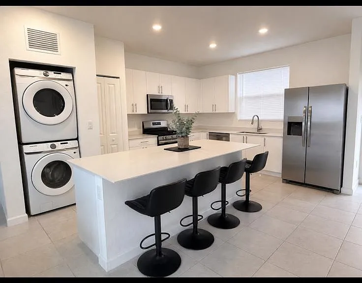 126 SE 11th Ct — Photo 6