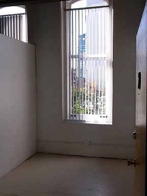 2nd image of 402 Market St