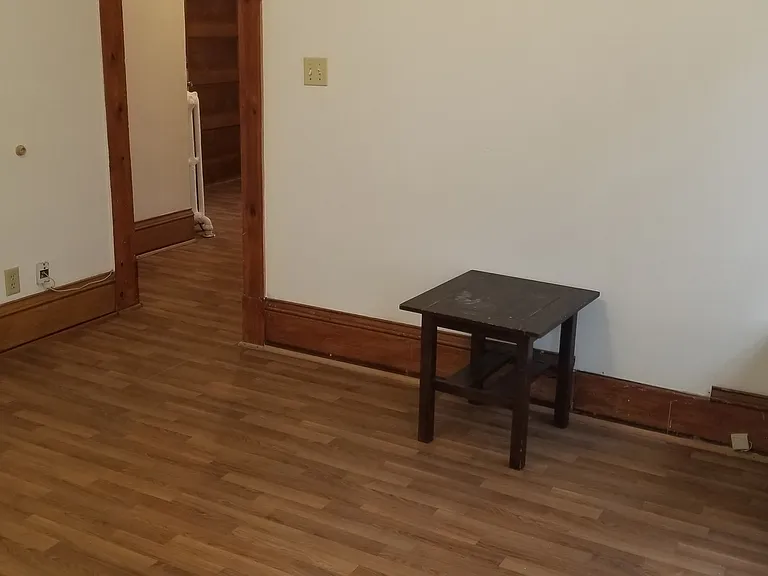2410 University Ave NE #1 — Photo 11