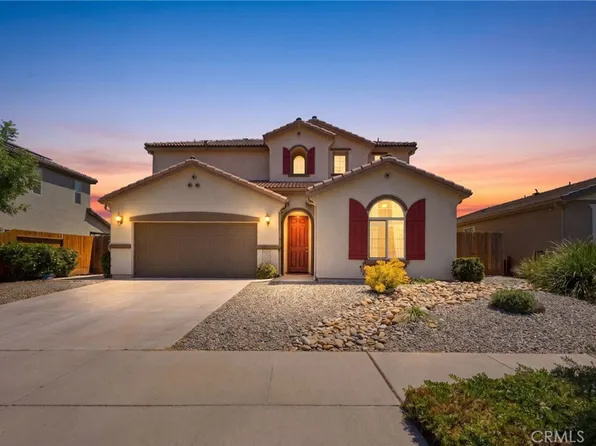 470 Daphne Ln, Lemoore, CA 93245