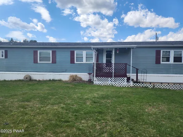 109 Green Acres Ln, Milford, PA 18337