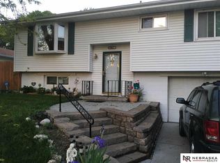 1001 Bryan Ave, Bellevue, NE 68005