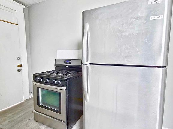 4th image of 1051 Barret Ave APT 3
