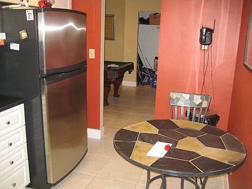 2nd image of 90 Edgewater Dr APT 719
