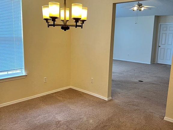 4th image of 343 Mirabelle Dr