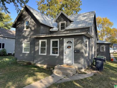 706 10th St, Sibley, IA, 51249