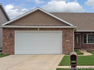 2912 Cronin Dr, Springfield, IL 62711