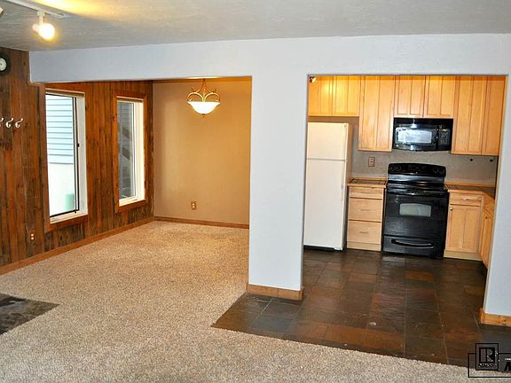 3rd image of 3020 Village Dr #113