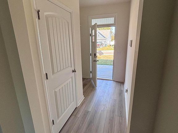 2nd image of 332 Acorn St