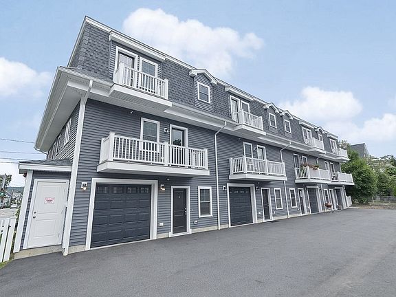 2nd image of 172 Bright St Unit 3