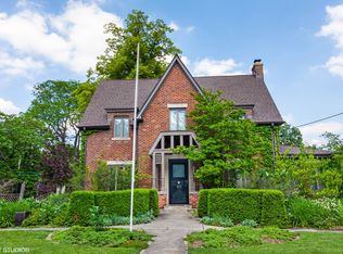 675 Euclid Ave, Glen Ellyn, IL