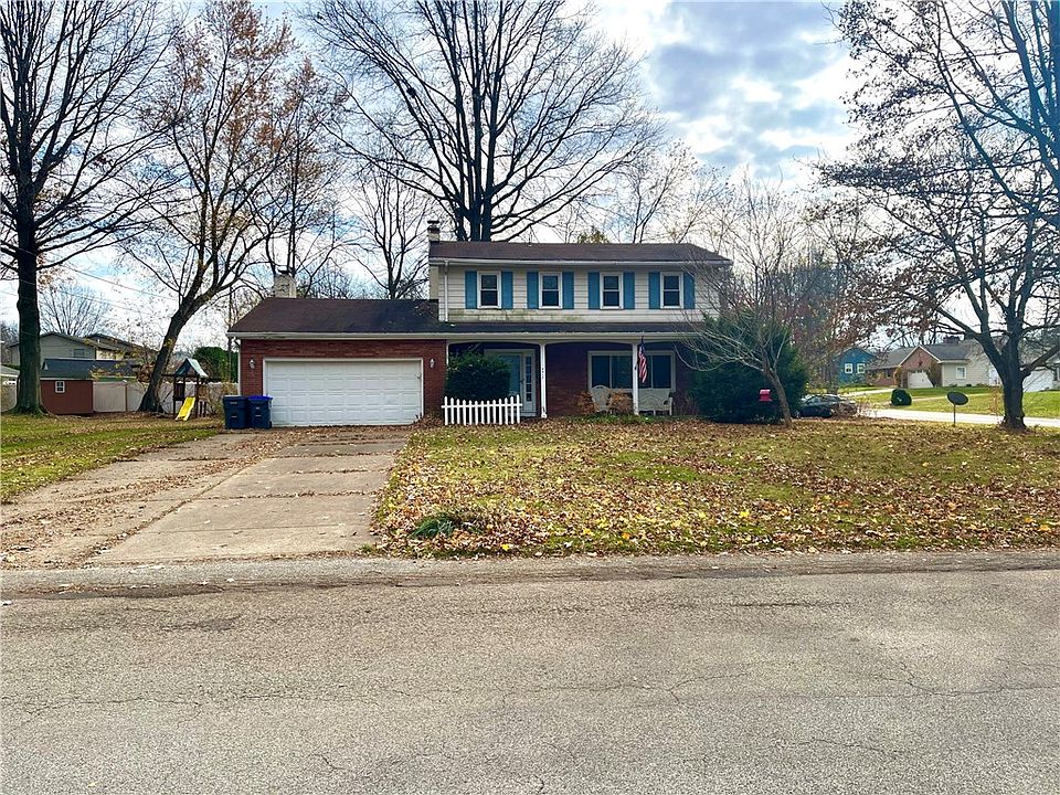 2nd image of 4417 Village St