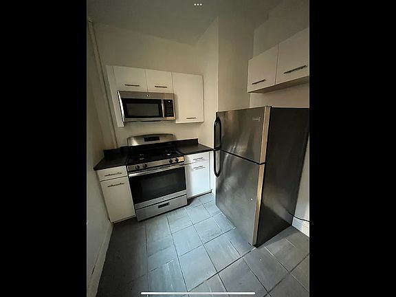 3rd image of 44-08 47th Ave #C5