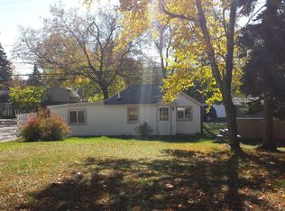 806 Anderson St, Ludington, MI 49431