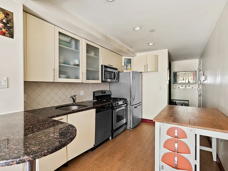 147 W 142nd St #3A — Photo 2