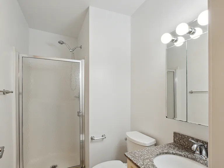 397 Boston Post Road Apartments — Photo 21