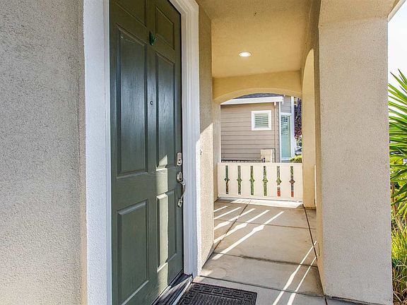 4th image of 2064 McKenzie Pl