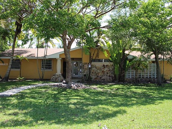 2nd image of 15200 SW 72nd Ct