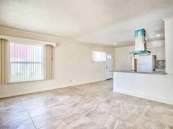 914 N 1st St, Las Vegas, NV 89101