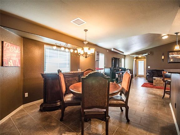 5th image of 181 Horizon Point Cir
