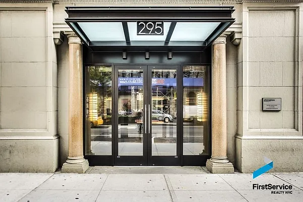 Rented by FirstService Realty (legacy) | media 18