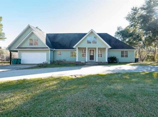 9012 Cooks Lake Rd, Lumberton, TX 77657