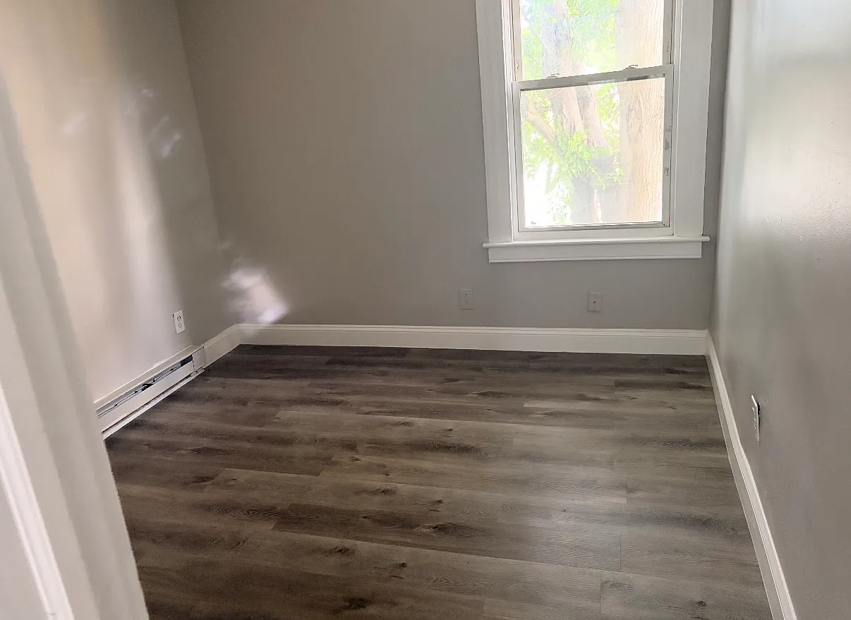 1 bed, $1,100 — Photo 3