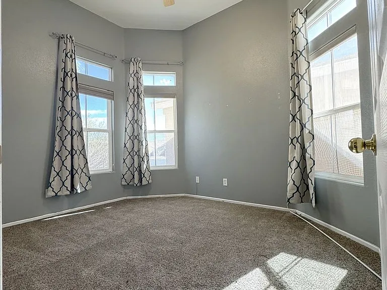 8209 Dusty Valley Ct — Photo 34
