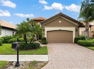 6489 Caldecott Dr, Naples, FL 34113