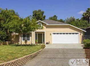 1311 E Mission Rd, Fallbrook, CA 92028