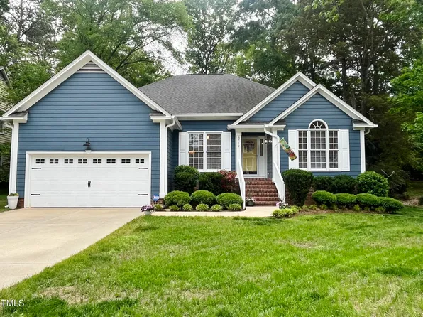 8712 Attingham Dr, Raleigh, NC 27615