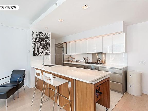 3rd image of 447 W 18th St APT 8B