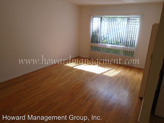 4th image of 1417 11th St APT G