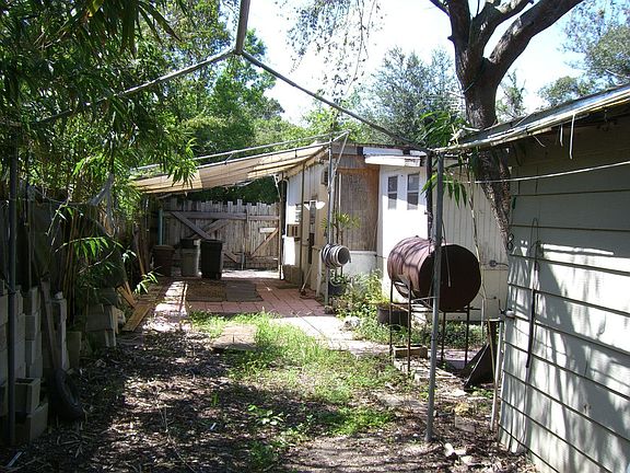 2nd image of 6803 Donald Ave