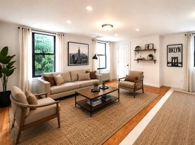 66-21 78th St, Middle Village, NY