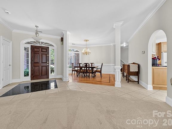 5th image of 3574 Live Oaks Ave