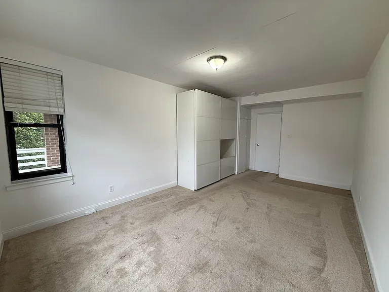 16 Stoner Ave #2-H — Photo 4