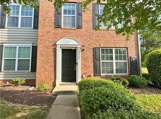 3000 Perdue Springs Ln, Chester, VA 23831