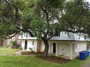 3405 Sugarhill Dr, San Antonio, TX 78230