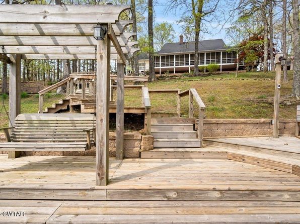 100 Woodrun Cr, Middleton, TN 38052