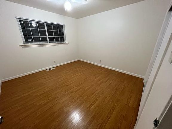 3rd image of 2630 Desrys Blvd