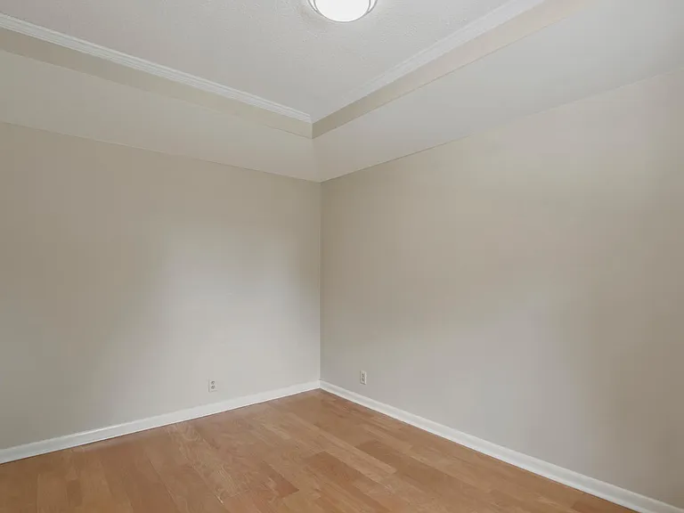 4036 N Edgemoor Dr — Photo 15