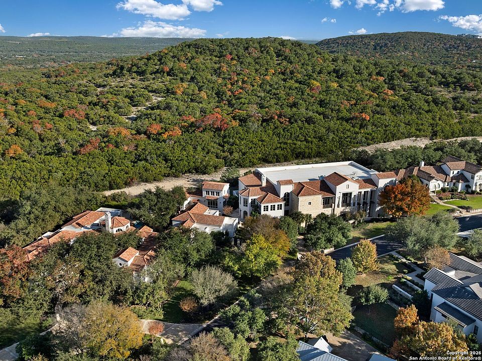 1st image of 14 Duxbury Park