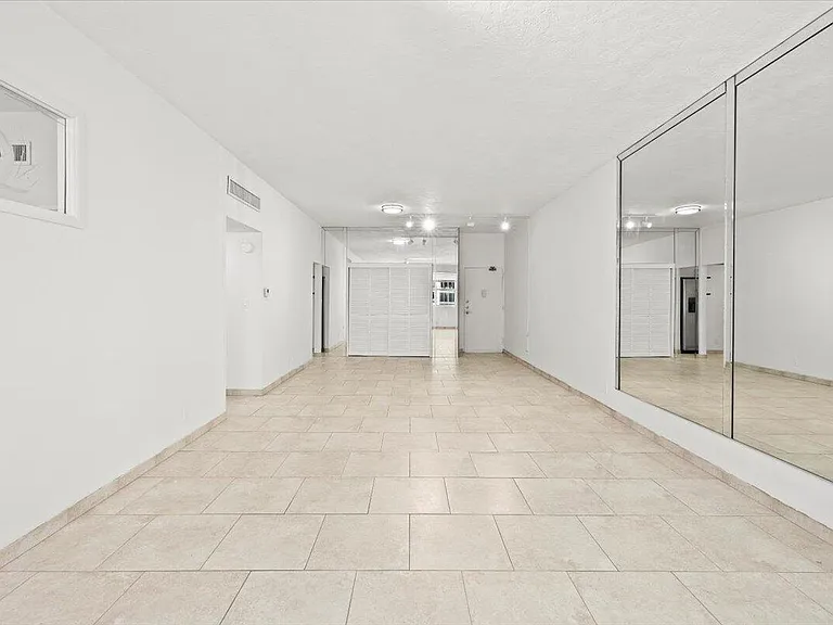 4250 Galt Ocean Dr #Penthouse R — Photo 12