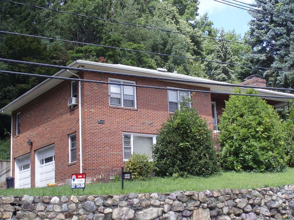 688 Boonton Avenue, Boonton