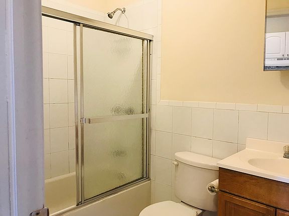 5th image of 70 Mark St APT 1A