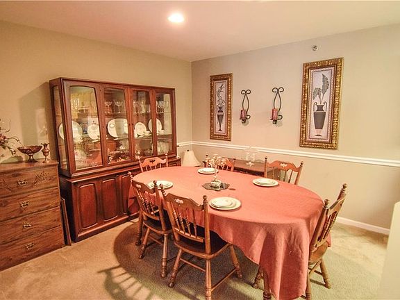 4th image of 31217 Paradise Cmns APT 827