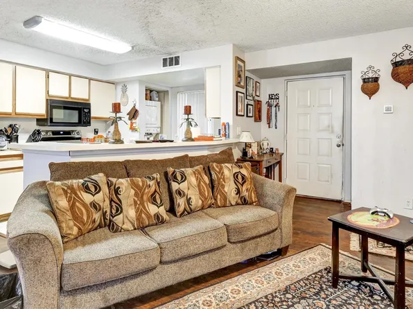 9999 Summerbreeze Drive #1010, Sunrise, FL 33322