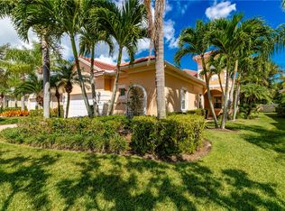 1033 Riverwind Cir, Vero Beach, FL 32967